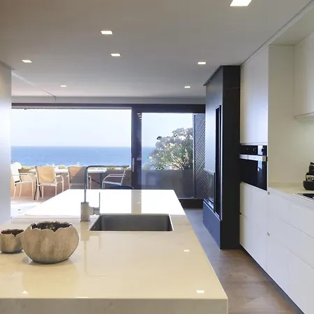 Apartment Lets Holidays Modern Sea Views