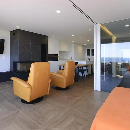 Lets Holidays Modern Sea Views Apartment *